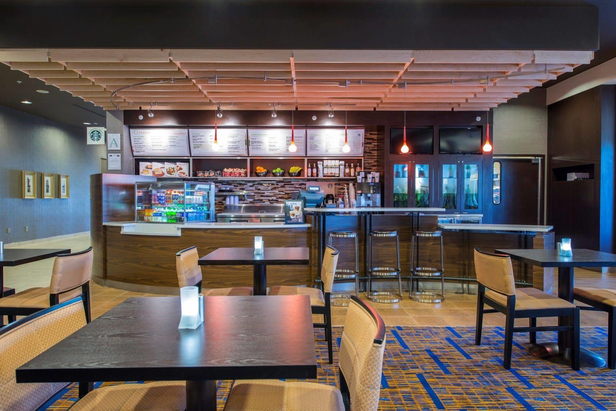 מלון Courtyard By Marriott קולומבוס מראה חיצוני תמונה