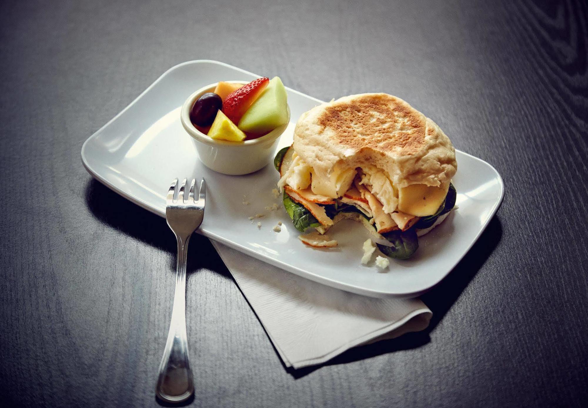 מלון Courtyard By Marriott קולומבוס מראה חיצוני תמונה